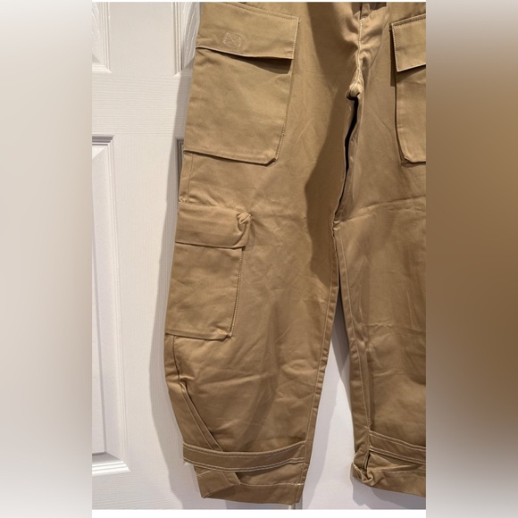 Zara Men's Beige Cargo Pants - Picture 4 of 5